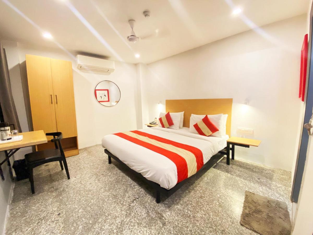 Hotel Yellow Saffron Delhi  Extérieur photo
